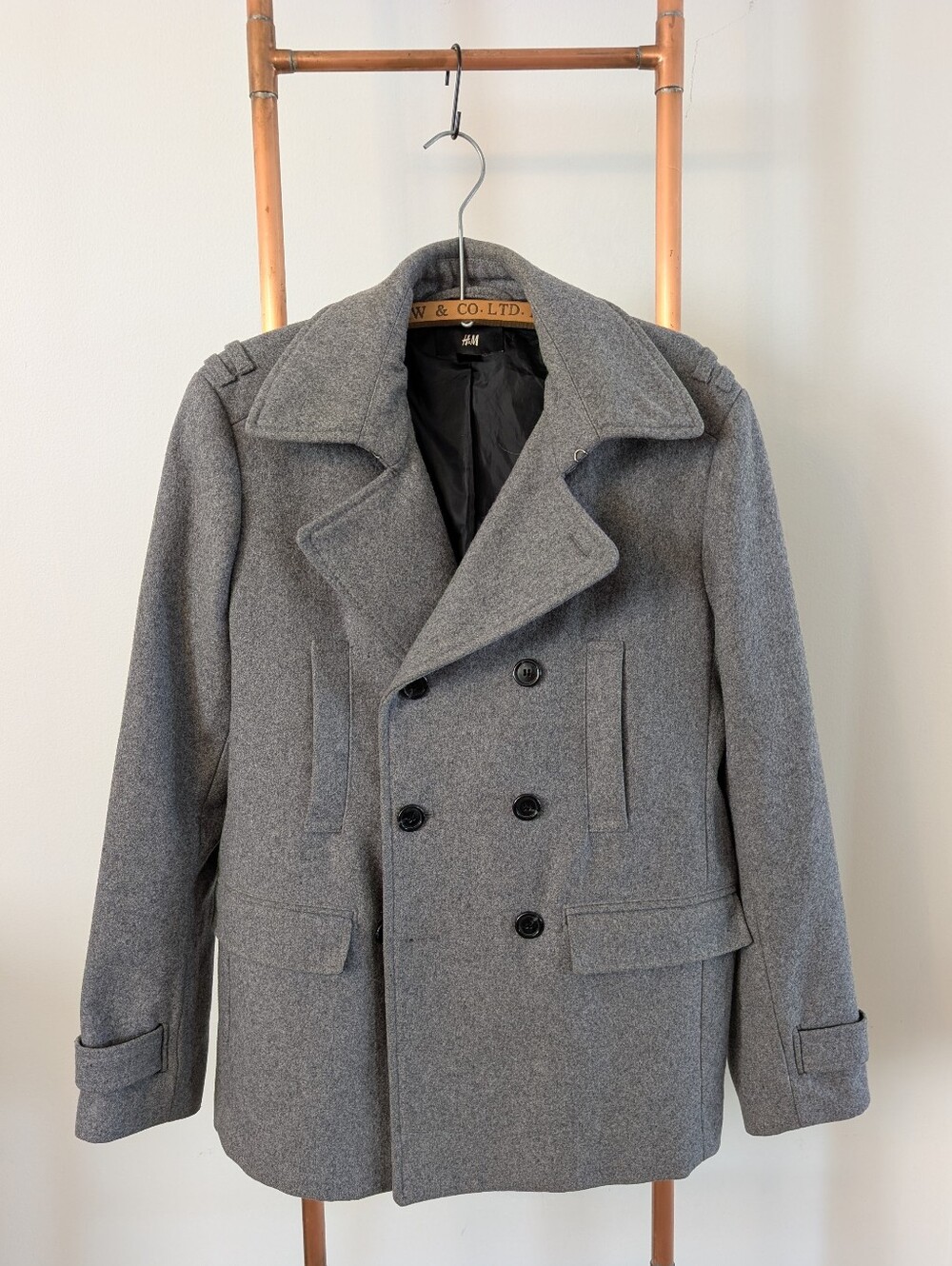 H&M Men's Double-Breasted Gray Pea Coat - (60% Wool, 25% Polyester, 15% Viscose)